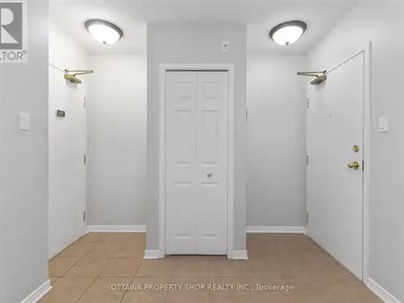 1 - 2086 VALIN STREET | 1 - 2086 VALIN STREET, Ottawa