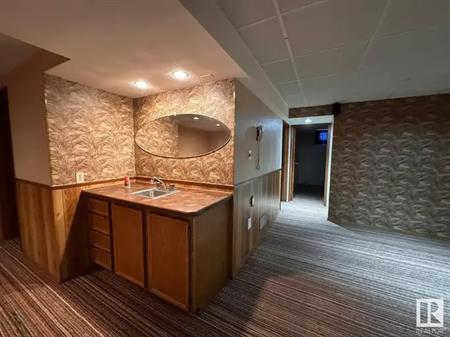 7308 137 AV NW | 7308 137 AV NW, Edmonton