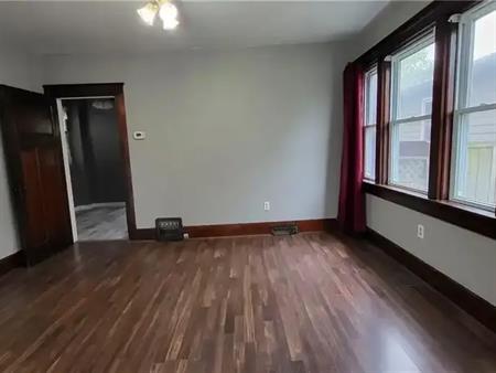 17 THERESA Street | 17 THERESA Street, Kitchener