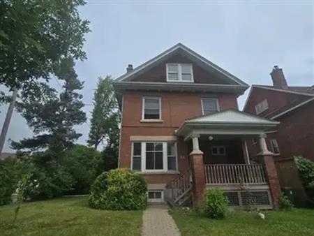 64 Queens Dr, Toronto, ON M9N 2H6 | 64 Queens Drive, Toronto