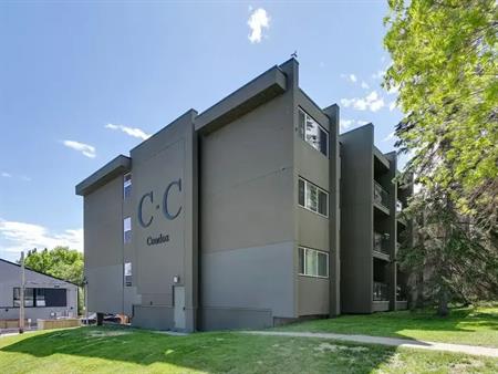 2 BED + DEN WITH COVERED PARKING JUST STEPS FROM 17 AVENUE IN BANKVIEW! | 202 - 1808 18 Street Southwest, Calgary