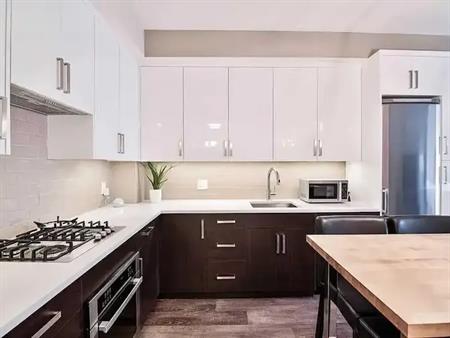 303 V&V - 1521 26th Ave SW | 1521 26 Avenue Southwest, Calgary