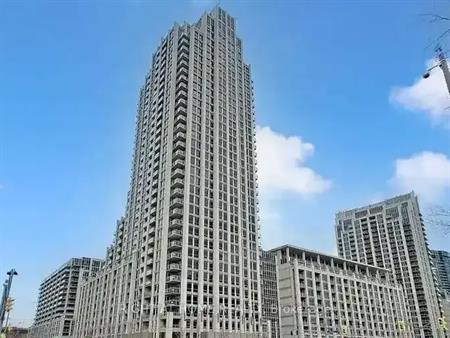 Lakeshore / Bathurst 1 bed with 1 parking included | 628 Fleet Street, Toronto