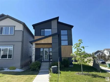 451 37 AV NW | 451 37 AV NW, Edmonton