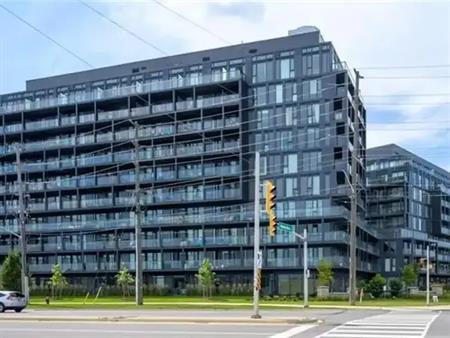 3200 DAKOTA Common Unit# B611 | 3200 DAKOTA Common Unit# B611, Burlington