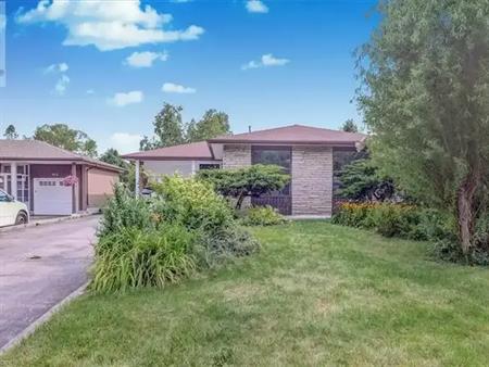 951 ESSA Crescent Unit# Bsmt | 951 ESSA Crescent Unit# Bsmt, Pickering