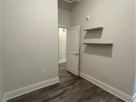 11 QUEEN Street Unit# 205 | 11 QUEEN Street Unit# 205, Brantford