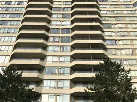 Chateau at Auberge On The Park #15054 | 10 Inn on the Park Drive, North York
