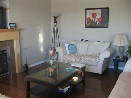 Shared home in Royal Oak | Calgary