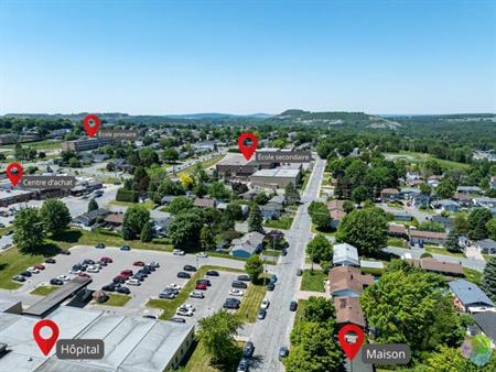 🏡 Maison à louer à Val-des-Sources – Emplacement rêvé, confort assuré!