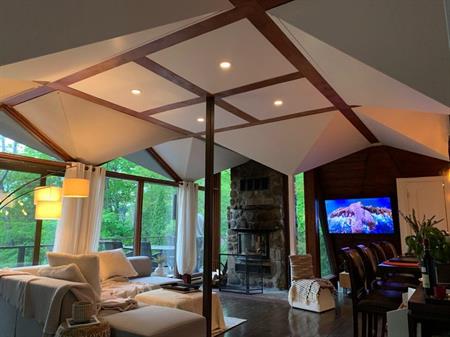 Chalet à louer St- Sauveur dès Novembre 2025 (minimum 5 mois)