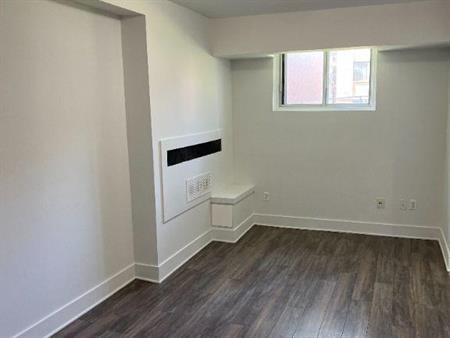 3.5 Apartment For July 2025 - A louer • For Rent