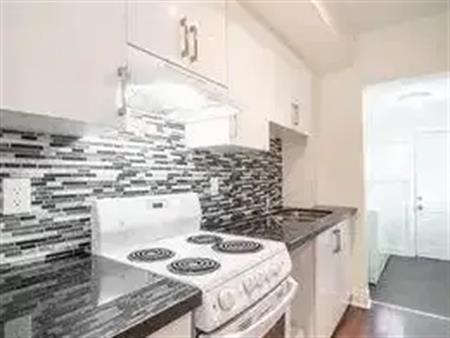 1292 Woodbine Ave. | 1292 Woodbine Avenue, East York