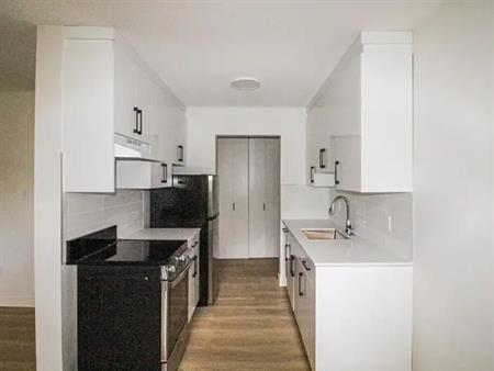 NAIT - 11936 104 St NW | 11936 104 St NW, Edmonton
