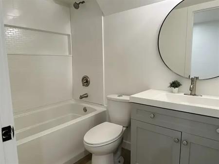 HUGE 2 Bed/2 Bath Basement Suite - 5 minutes from river | Calgary