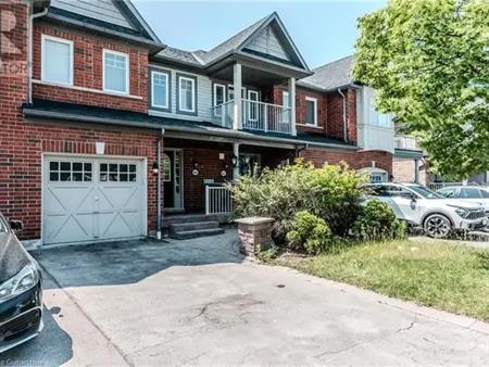 60 WHITEFOOT Crescent | 60 WHITEFOOT Crescent, Ajax