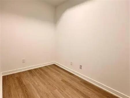 230 - 8188 YONGE STREET | 230 - 8188 YONGE STREET, Vaughan