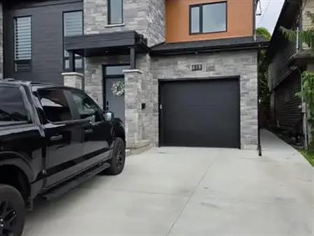 LOWER - 618 CLARE AVENUE | LOWER - 618 CLARE AVENUE, Welland