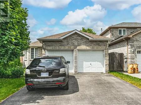 UPPER UNIT - 38 REYNOLDS LANE | UPPER UNIT - 38 REYNOLDS LANE, Barrie