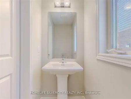 28 HOLDER DRIVE | 28 HOLDER DRIVE, Brantford