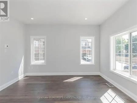 64 DEWBERRY DRIVE | 64 DEWBERRY DRIVE, Kitchener