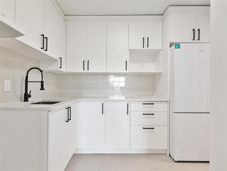 2 Bedroom - 1620 Avenue Victoria, Greenfield Park