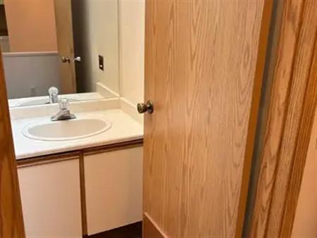 Landmark Gardens Rental Pool | 335 Garry Cres. N.E, Calgary