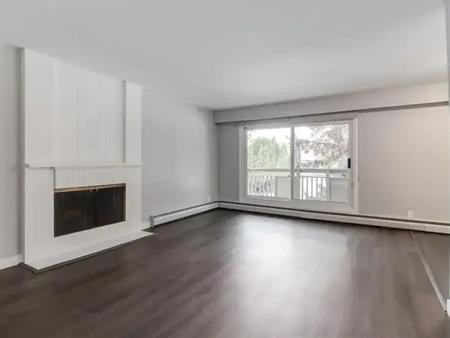Glenmore Gardens Townhomes & Coachhomes | 2105 90 Ave SW, Calgary