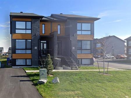 213 Rue Piree (Aylmer) Superbe Appartement 3 Chambres Et 2 Salle De Bain