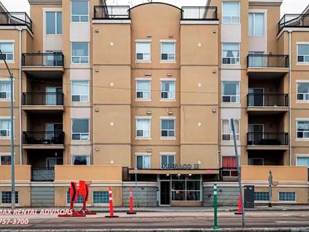 #305 10606 102 Avenue Northwest | 10606 102 Avenue Northwest, Edmonton