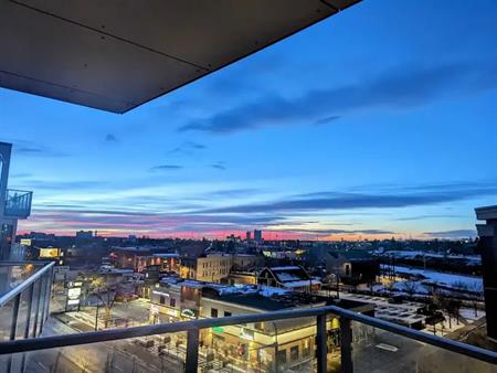 1 Bedroom 1 Bathroom in Inglewood two blocks from Bow River Pathway | 1020 9 Avenue Southeast, Calgary, AB, Canada, Calgary