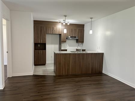 Condo 2 Chambres Proximité Plateau Hull