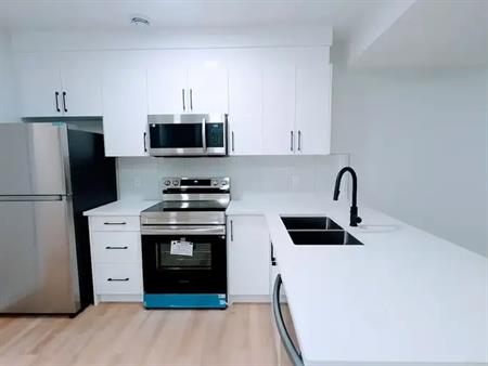 Brand new 1 bed plus den legal Bsmt suite | 3130 Magpie Way Northwest, Edmonton