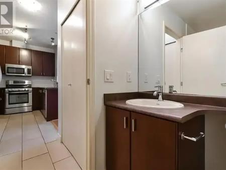 114 6888 SOUTHPOINT DRIVE | 114 6888 SOUTHPOINT DRIVE, Burnaby