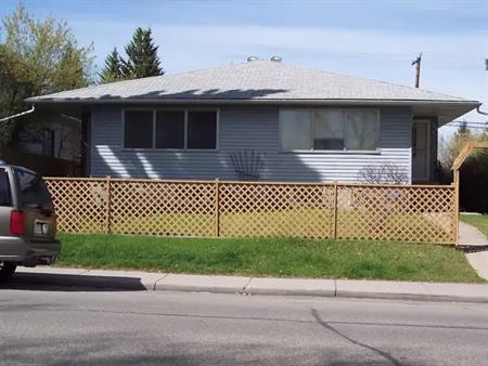 Inner City 2 Bedroom Main Floor Suite - Walk to Chinook | Calgary