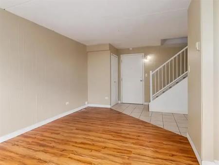 Hillsboro Place | 10 Frobisher Blvd SE, Calgary