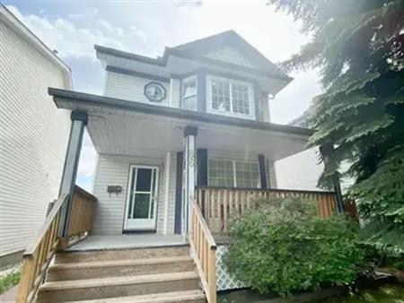 86 Hidden Springs Circle NW | 86 Hidden Springs Circle NW, Calgary