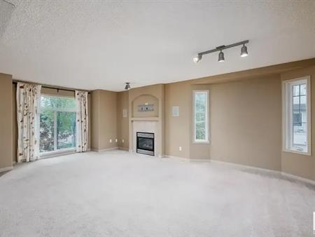 Spacious townhouse in prestigious Terwillegar Town | Edmonton