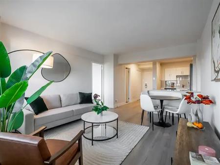Highline | 5311 Sherbrooke Ouest, Montreal
