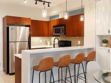 Condo for Rent – 1 Bed + Den in Marda Loop! | 109 - 2420 34 Ave SW, Calgary