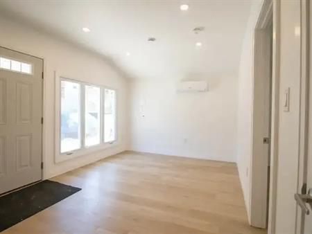 362 Gatfield Ave | 362 Gatfield Ave, Welland