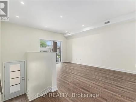 201 - 897 LAURIER STREET | 201 - 897 LAURIER STREET, Clarence-Rockland
