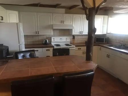 2 bed - basement - Varsity NW - July 1st | 4246 40 Avenue Northwest, Calgary