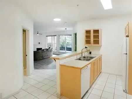 Newly Renovated 2 Bed & 2 Bath Large (1150 sqf) U of A & Hospital Area Condo | 11025 83 Ave NW, Edmonton