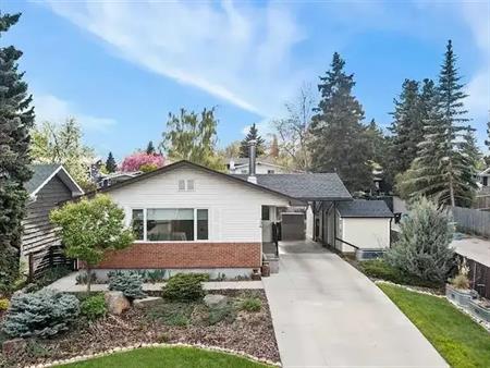 MAIN FLOOR IN BRAESIDE SW | 136 Bracebridge Crescent Southwest, Calgary