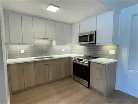 10 Hill Heights | 10 Hill Heights Road, Etobicoke