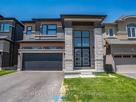 UPPER - 55 HITCHMAN STREET | UPPER - 55 HITCHMAN STREET, Brant