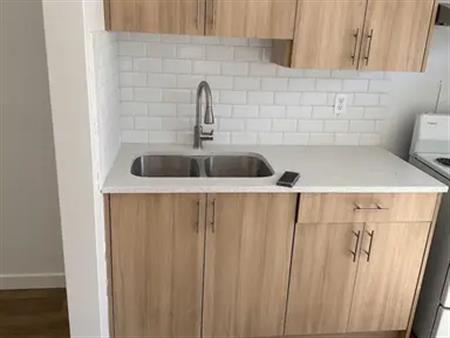 12-1335 KENSINGTON CLOSE NW | 1335 Kensington Close NW, Calgary