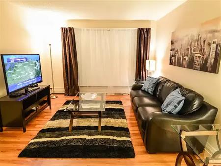 Downtown funished suites - 2 & 1 bedrooms - SHORT TERM-WIFI- UTILITIES-LRT-PARKG | 1335 12 Ave SW, Calgary