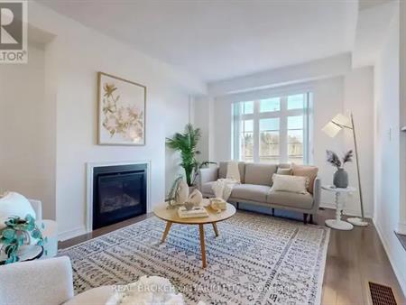 294 KING ROAD | 294 KING ROAD, Richmond Hill